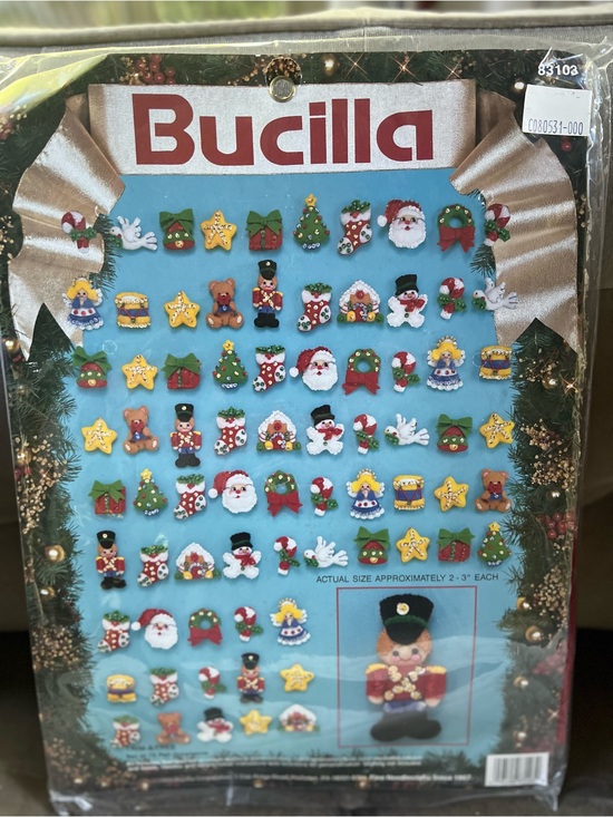 Bucilla Other - Bucilla Holiday Assorted Multicolor Christmas Felt kit. It makes 50 ornaments.